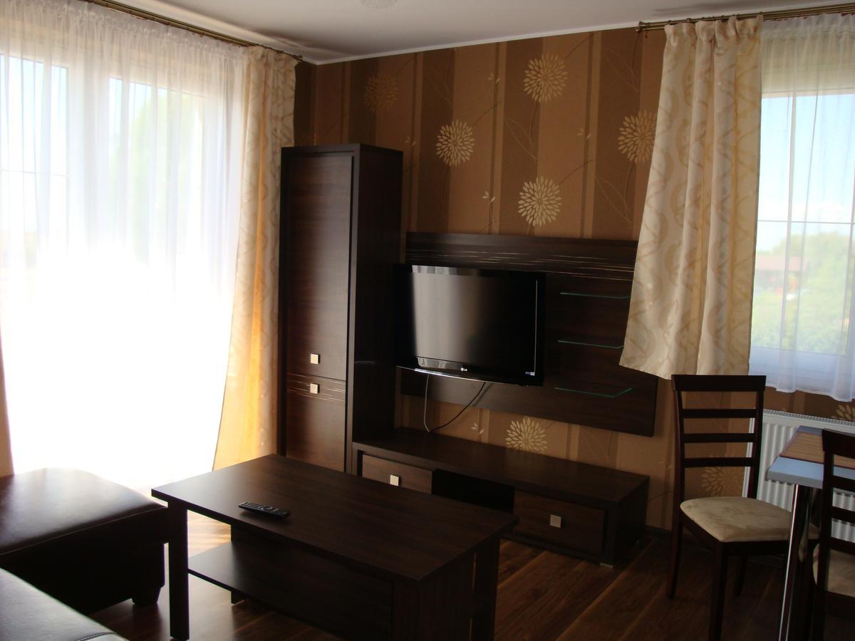 Wczasy Royal Apartman Jastarnia Kültér fotó
