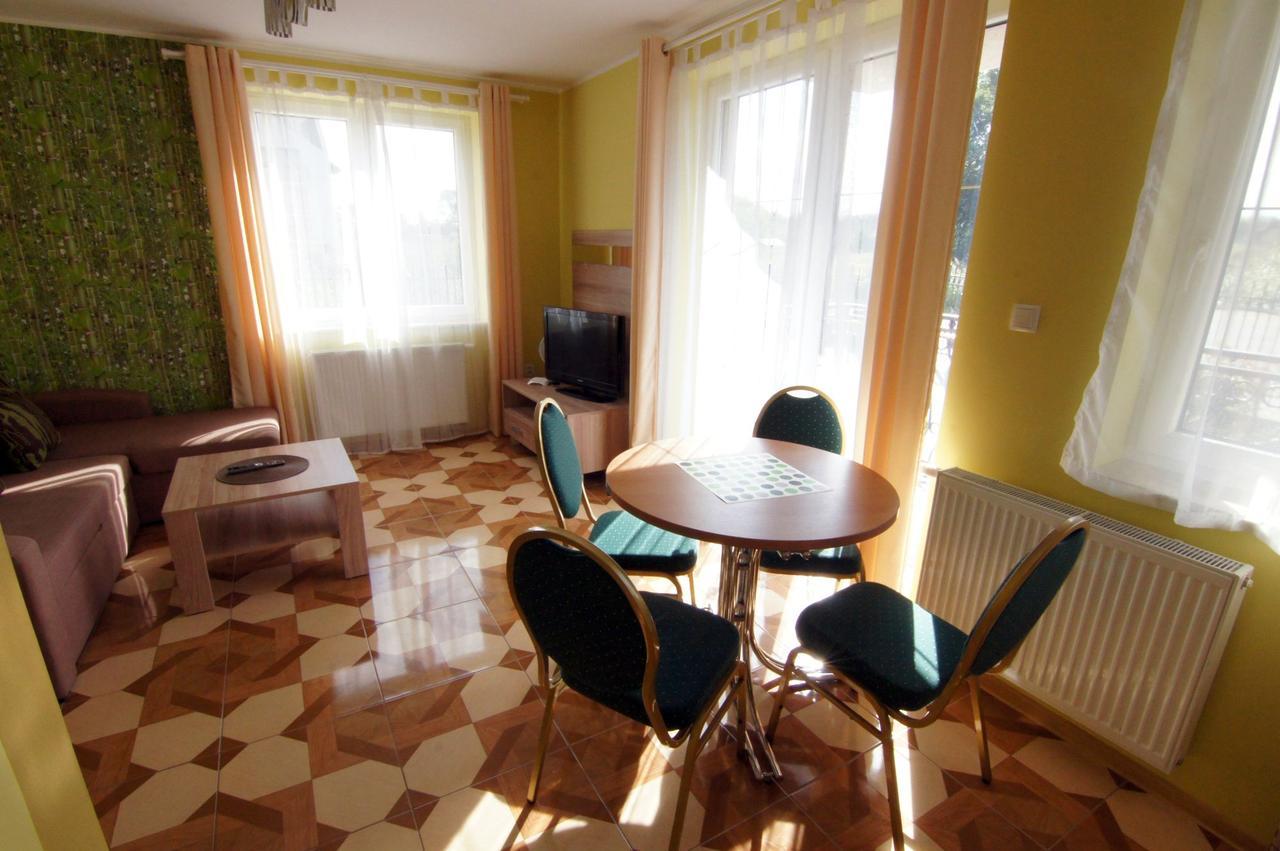 Wczasy Royal Apartman Jastarnia Kültér fotó
